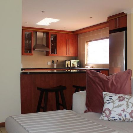 Topaz Cove Luxury Villas Edenvale Exterior photo