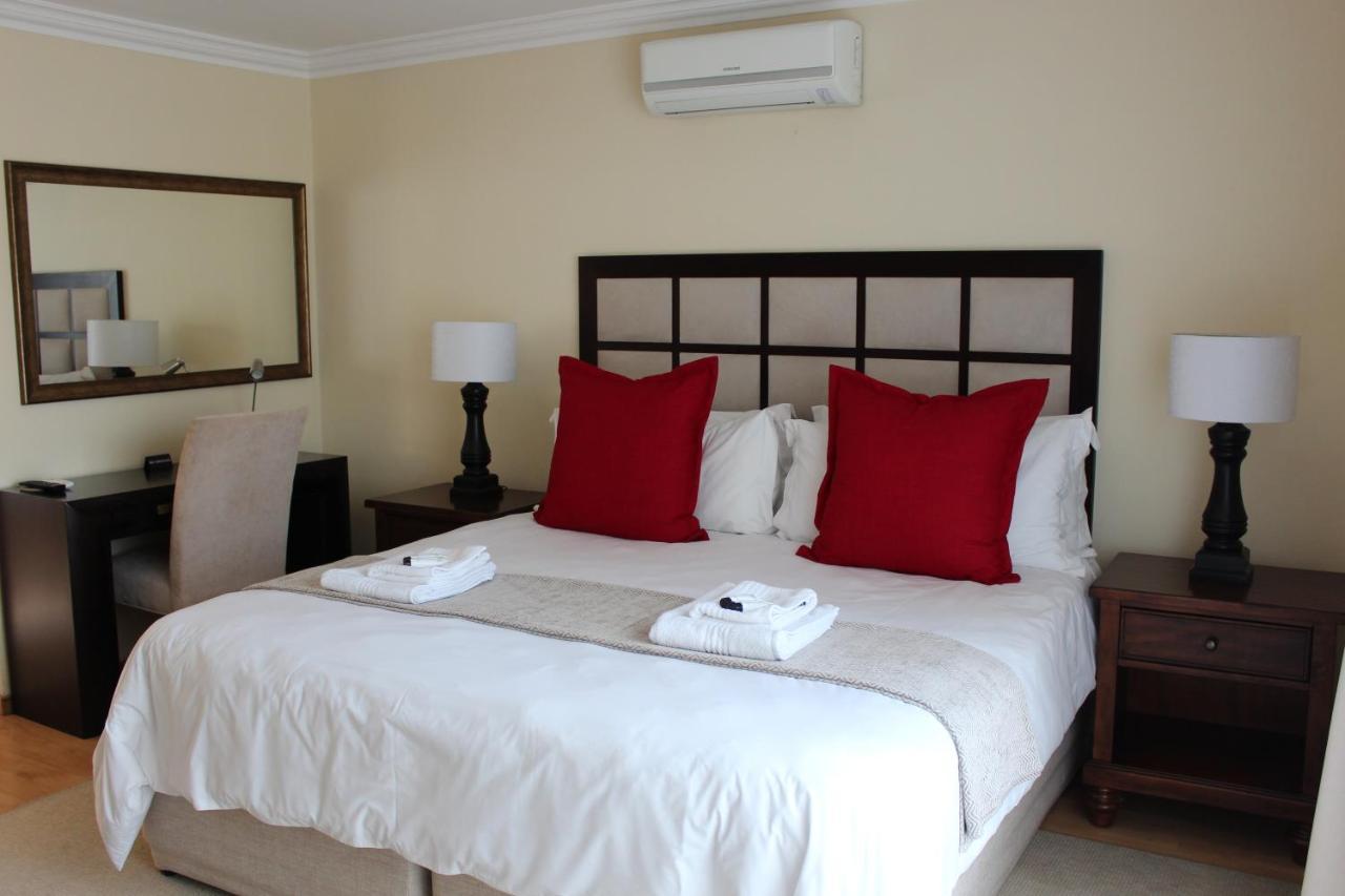 Topaz Cove Luxury Villas Edenvale Exterior photo